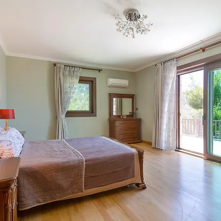 Villa Miray *